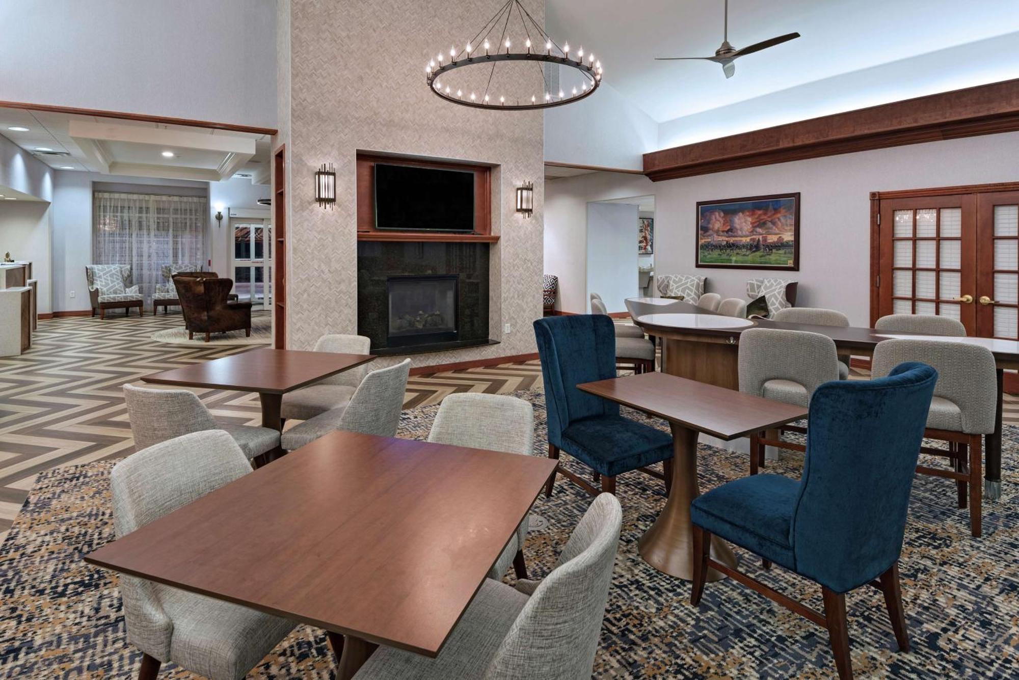 Homewood Suites By Hilton Κόλετζ Στέισον Εξωτερικό φωτογραφία