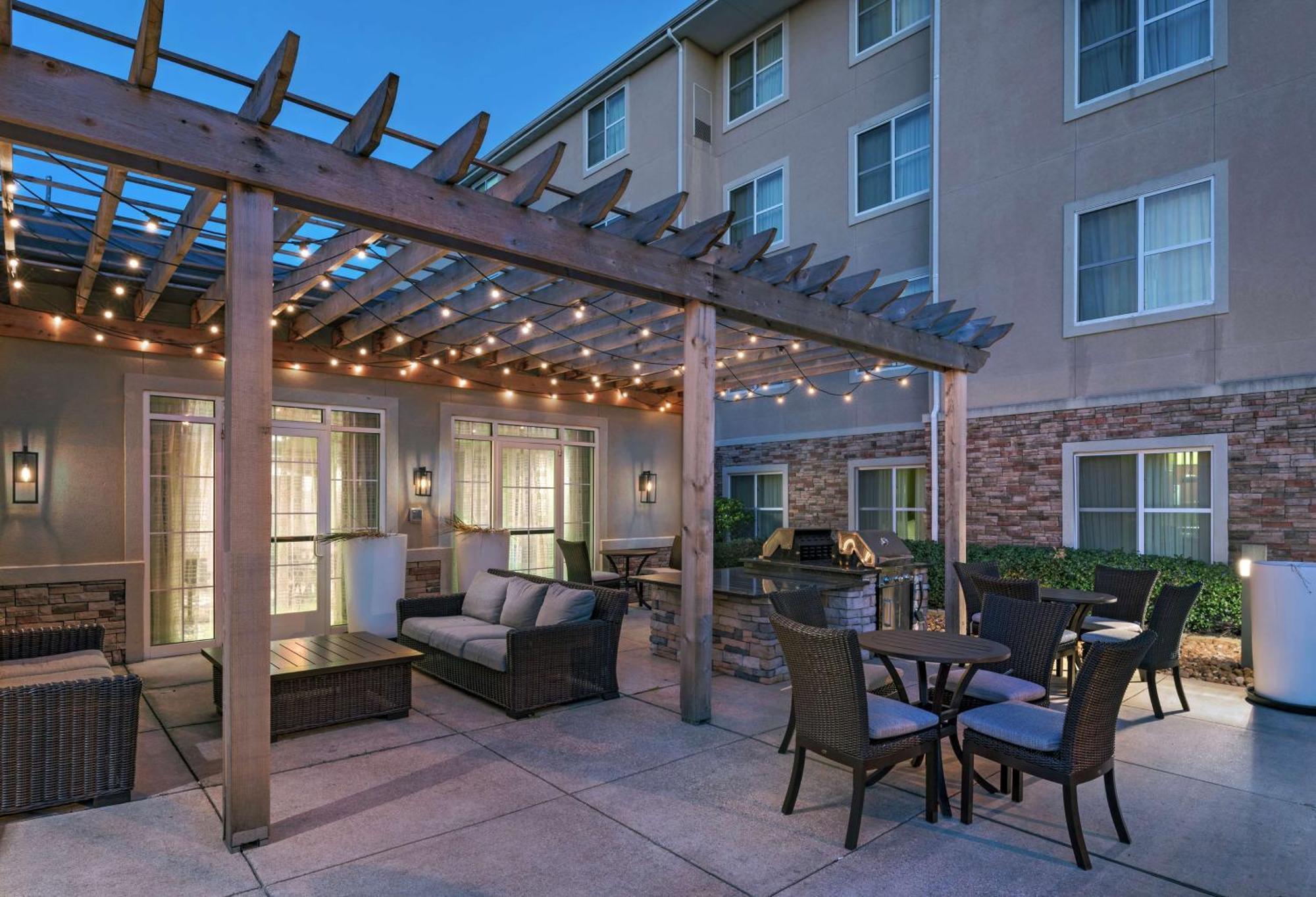 Homewood Suites By Hilton Κόλετζ Στέισον Εξωτερικό φωτογραφία