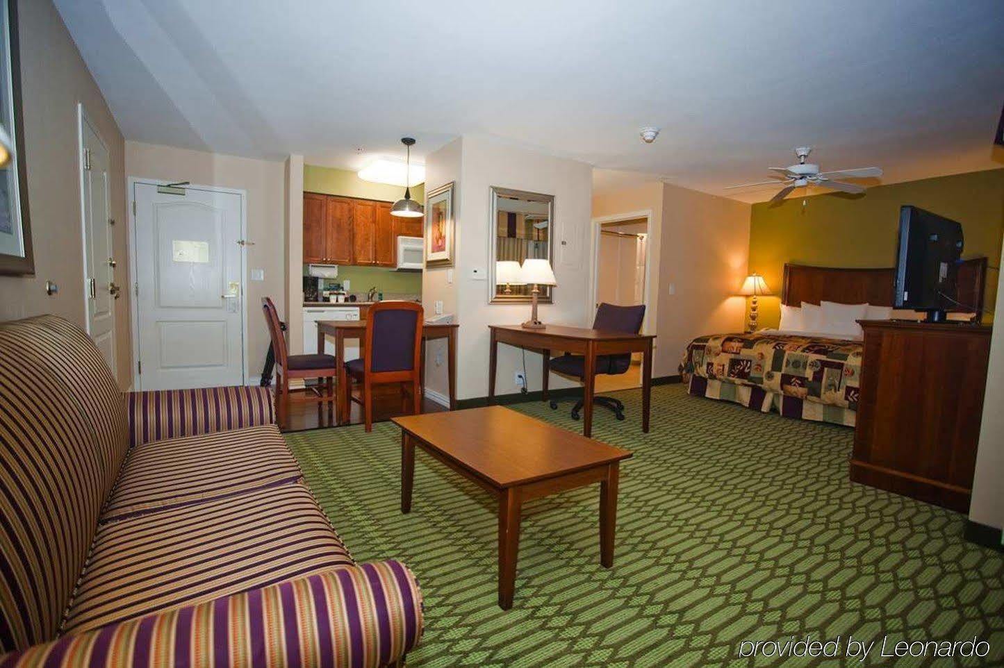 Homewood Suites By Hilton Κόλετζ Στέισον Δωμάτιο φωτογραφία